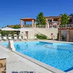 Amazing In With Wifi Apartment Tortoreto