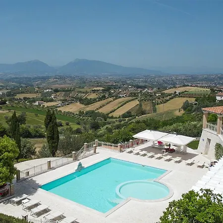 דירה Amazing In *